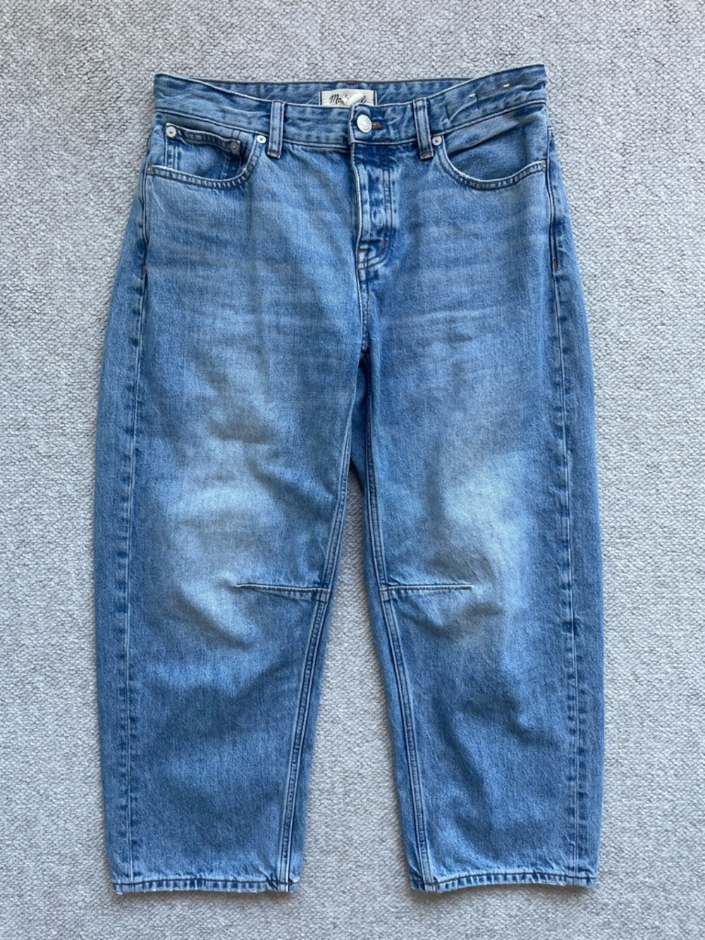 Madewell The Petite Darted Barrel-Leg Jeans, Dobbins Wash, Size 26P - Picture 3 of 12